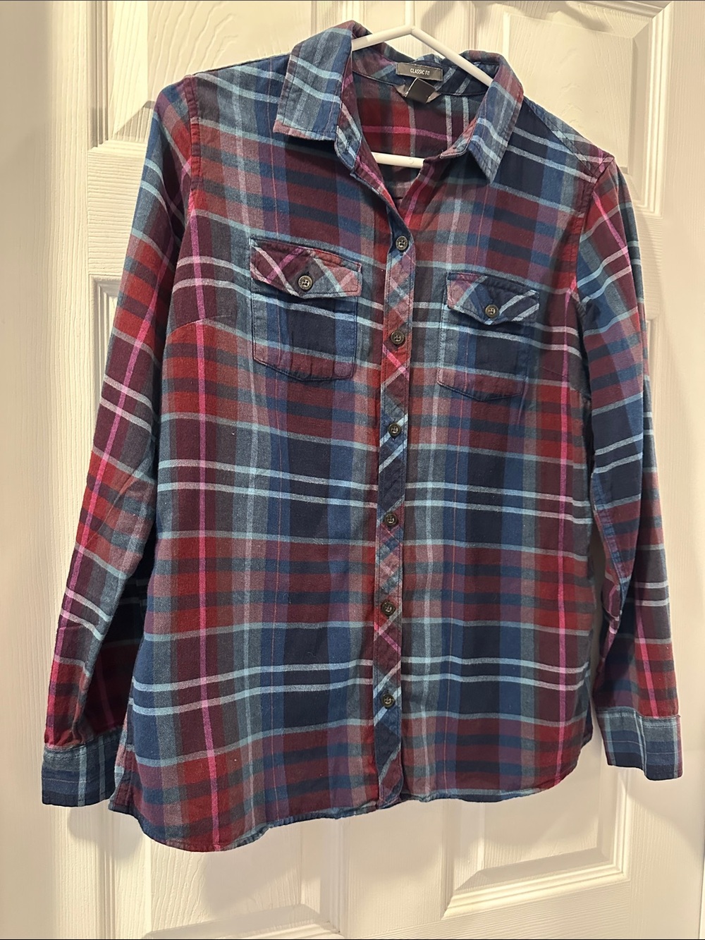 EDDIE BAUER Women’s Prettiest Plaid Button-Up Shirt Sz M Casual Cottage Feminine